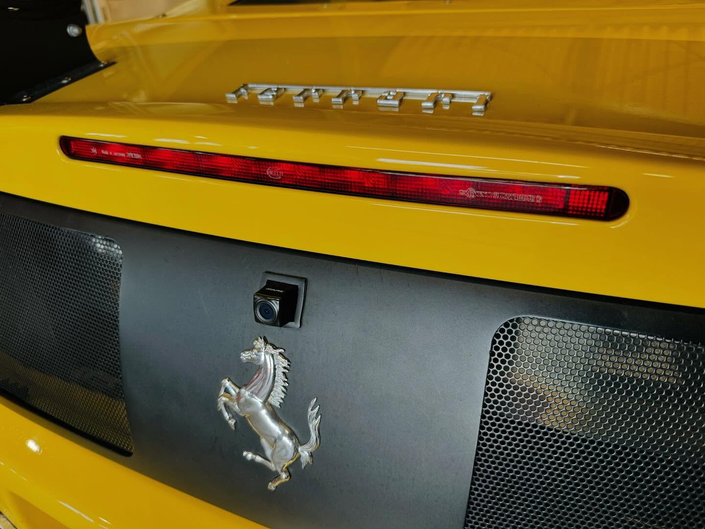 デイトリッパー 電装品取付 施工事例