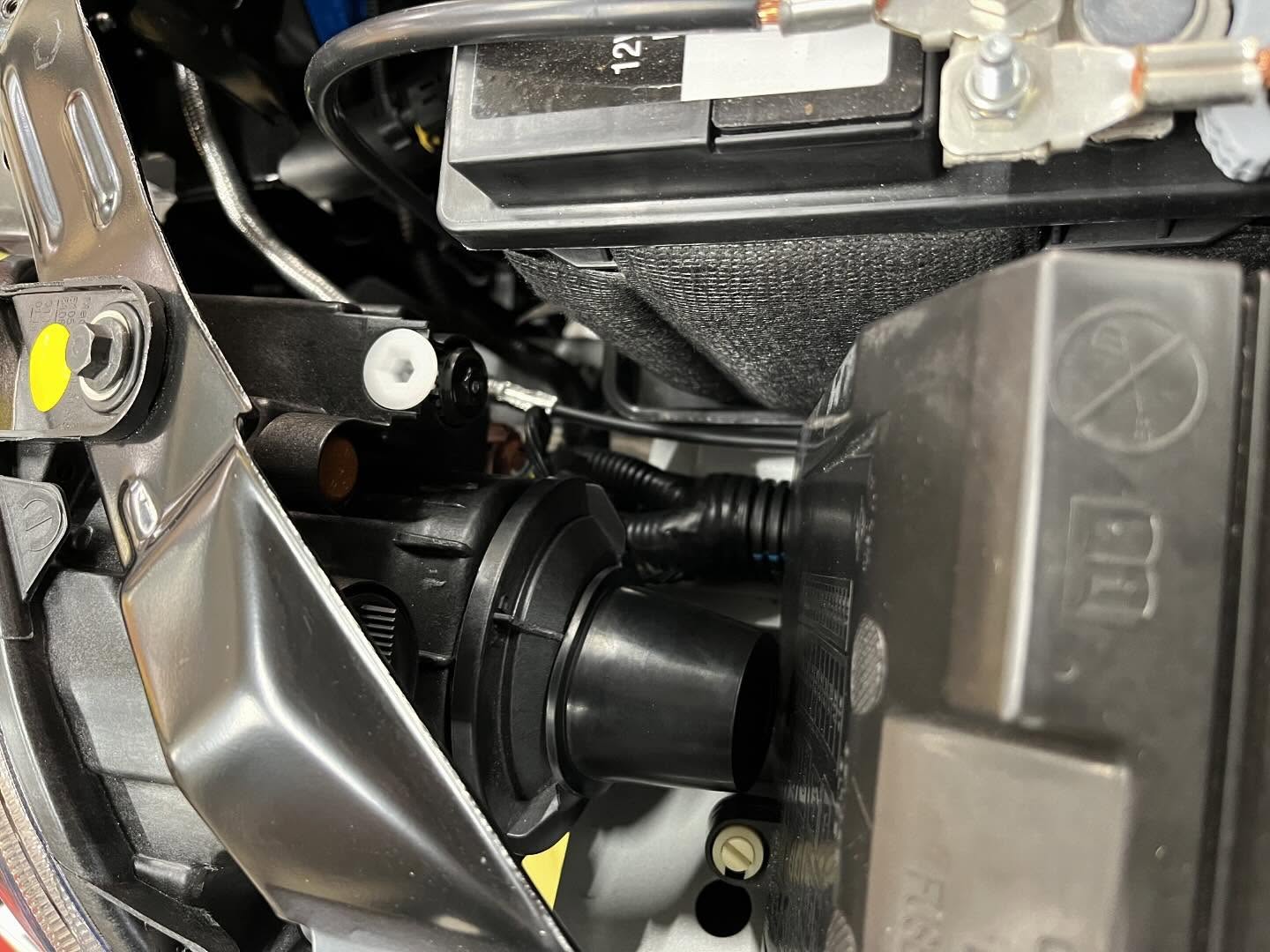 デイトリッパー 電装品取付 施工事例